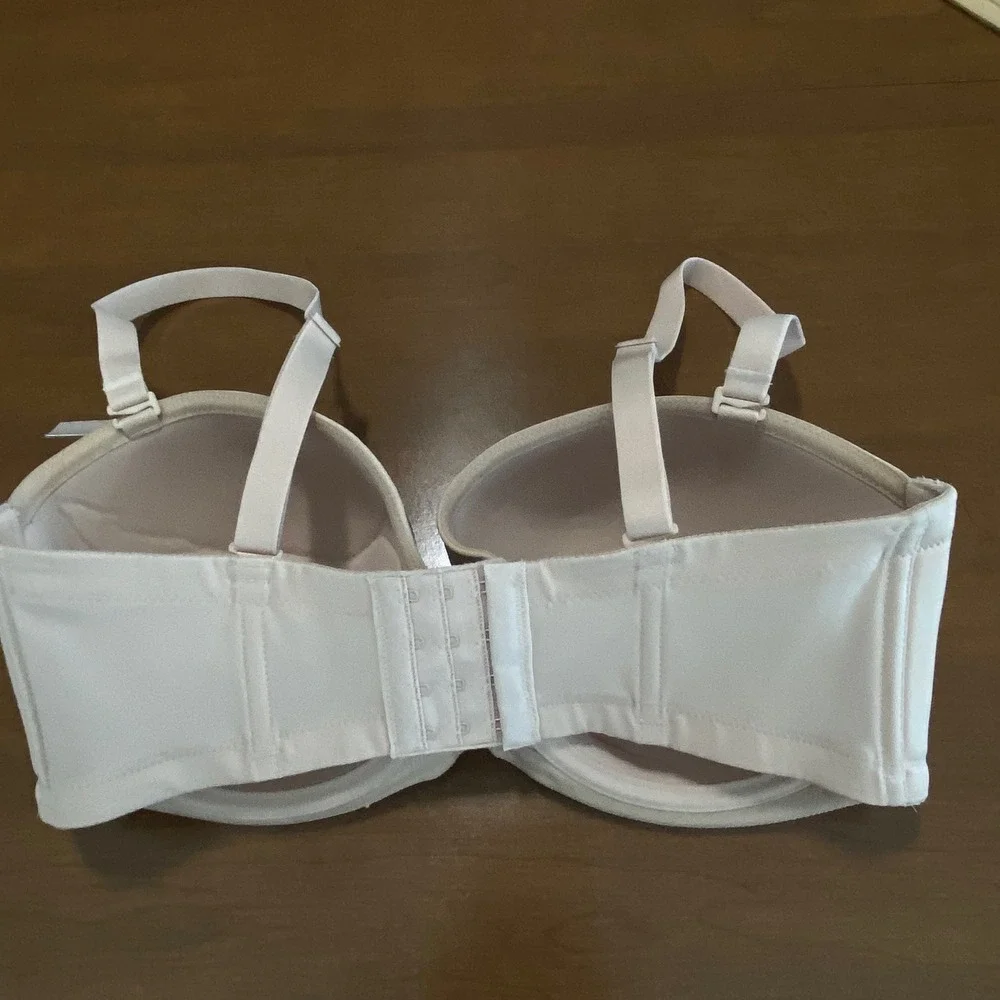 Wacoal Red Carpet Strapless Full Busted Underwire‎ Bra 854119 Nude 36DDD